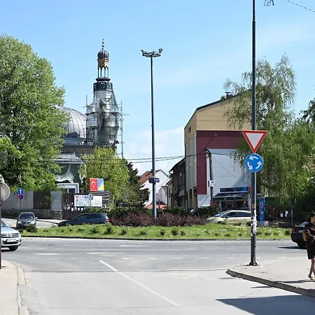 Elem Skver アパート