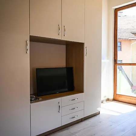 Apartment Elem Skver *