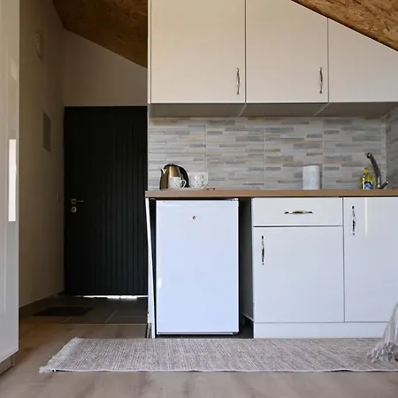 Elem Skver Apartment *